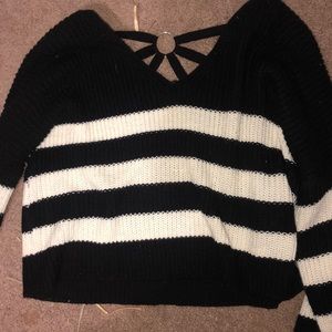 Women’s sweater